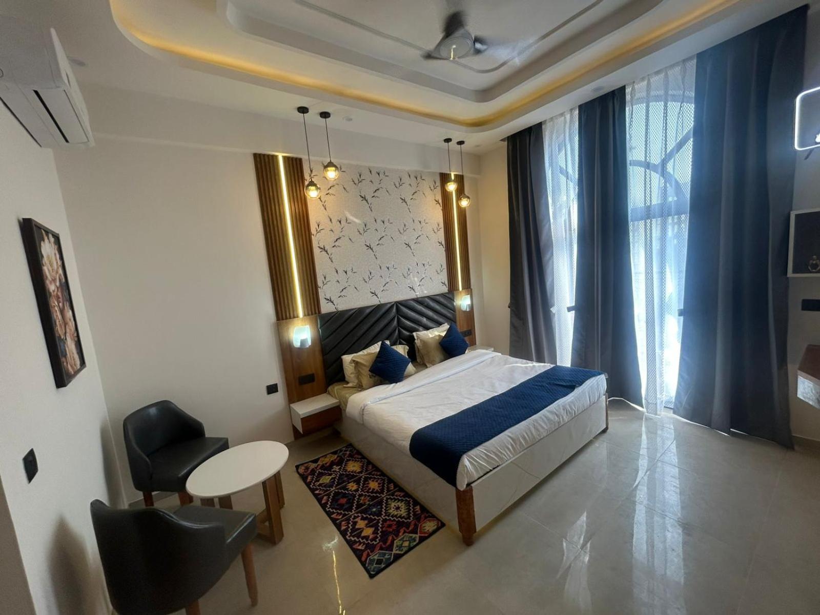 Cloud9 Stays Lucknow Eksteriør bilde